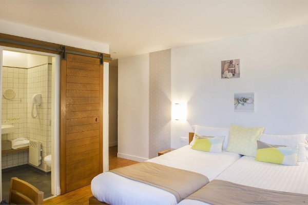 Hotel Domaine De Barres